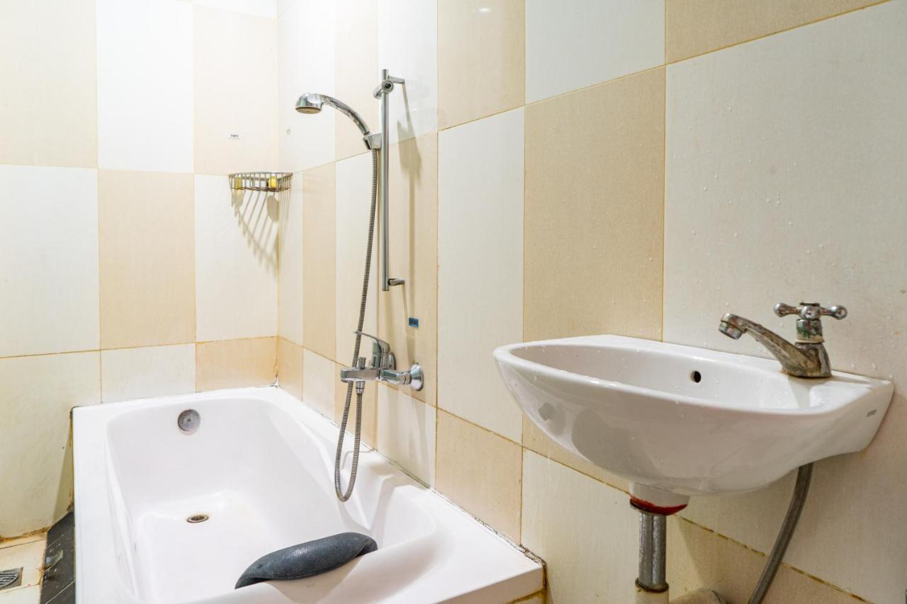 Reddoorz Plus Near Chadstone Mall Bekasi Extérieur photo